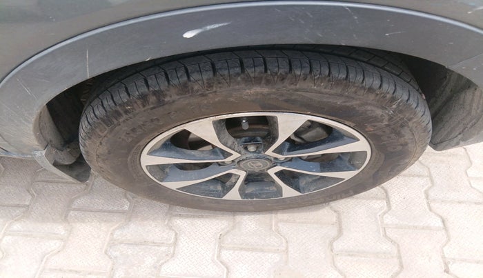 2021 Tata NEXON XZ PLUS PETROL SUNROOF, Petrol, Manual, 92,964 km, tyre