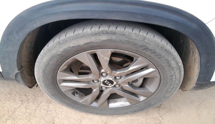 2020 KIA SELTOS HTX PLUS 1.5 DIESEL, Diesel, Manual, 1,54,565 km, tyre