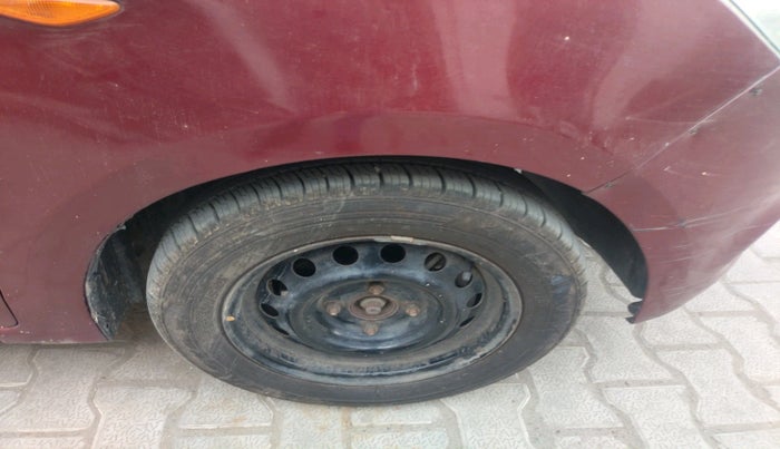 2016 Ford Figo Aspire AMBIENTE 1.2 PETROL, Petrol, Manual, 56,711 km, tyre