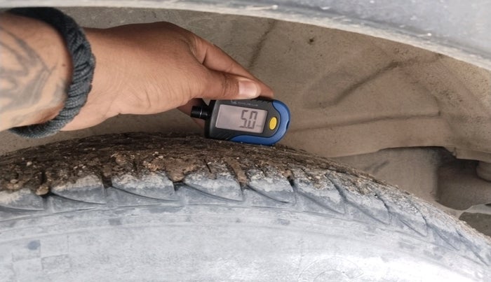 2016 Mahindra NUVOSPORT N8, Diesel, Manual, 1,29,500 km, tyre