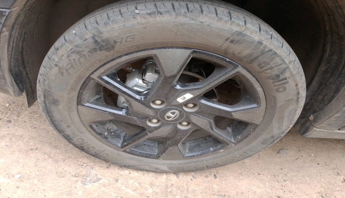 2022 Tata PUNCH CREATIVE 1.2 MT KAZIRANGA EDITION , Petrol, Manual, 12,049 km, tyre