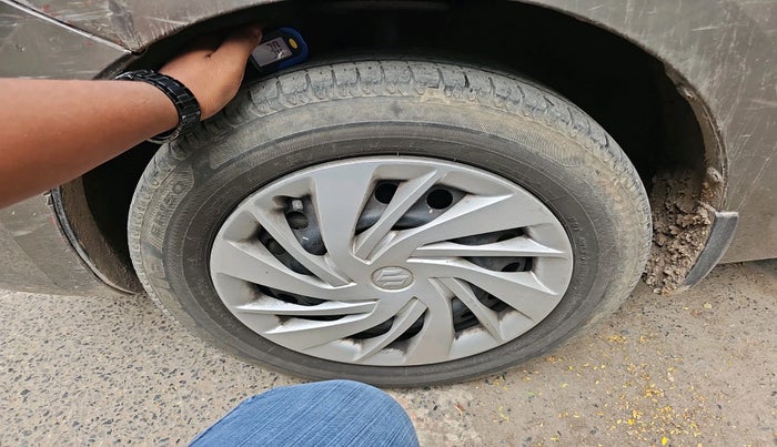 2022 Maruti Ertiga VXI CNG, CNG, Manual, 41,916 km, tyre