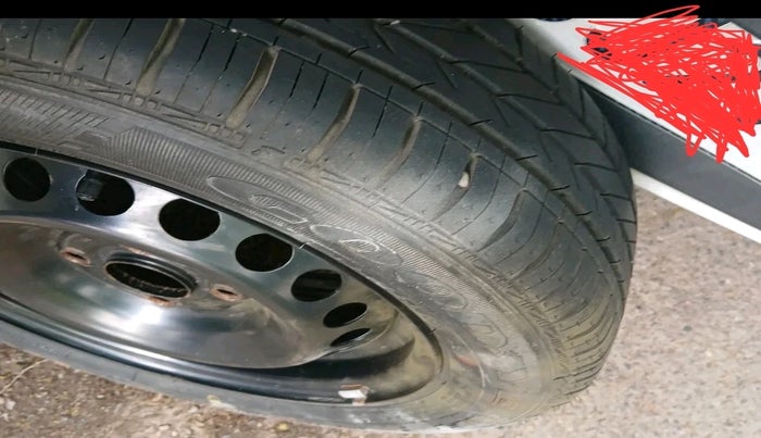 2017 Hyundai Grand i10 SPORTZ (O) AT 1.2 KAPPA VTVT, Petrol, Automatic, 51,006 km, tyre