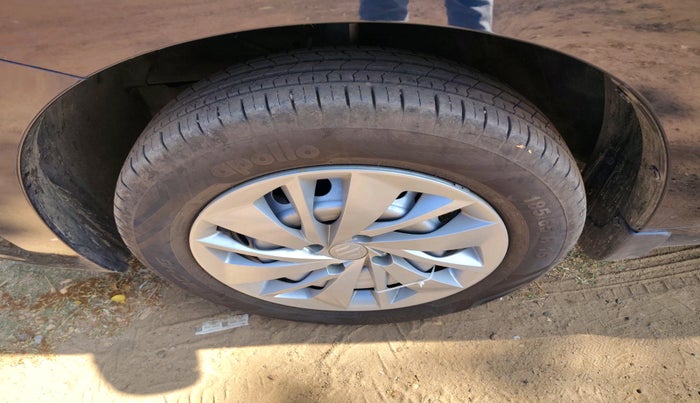 2024 Maruti Baleno SIGMA PETROL 1.2, Petrol, Manual, 4,879 km, tyre