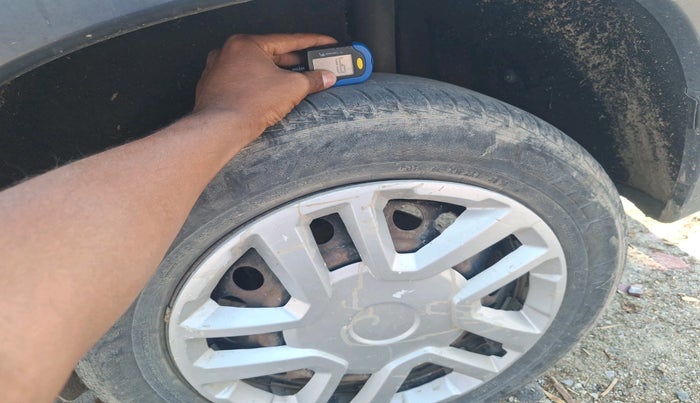 2018 Maruti Vitara Brezza VDI, Diesel, Manual, 99,020 km, tyre