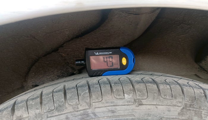 2015 Hyundai i10 MAGNA 1.1, Petrol, Manual, 88,436 km, tyre