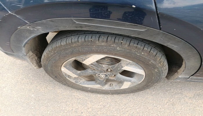 2019 Hyundai VENUE SX 1.4 CRDI, Diesel, Manual, 90,068 km, tyre