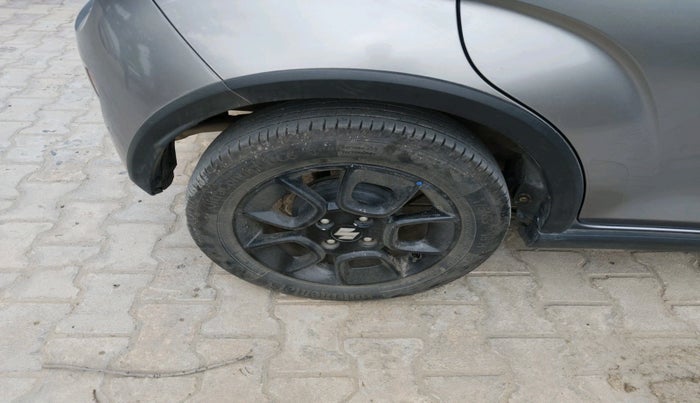 2023 Maruti IGNIS ZETA 1.2, Petrol, Manual, 18,339 km, tyre