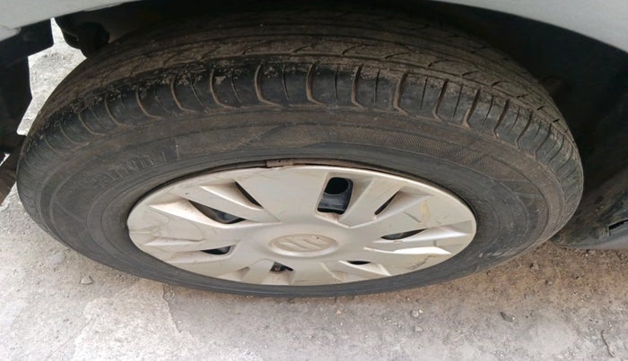 2012 Maruti Swift Dzire VDI, Diesel, Manual, 1,07,475 km, tyre