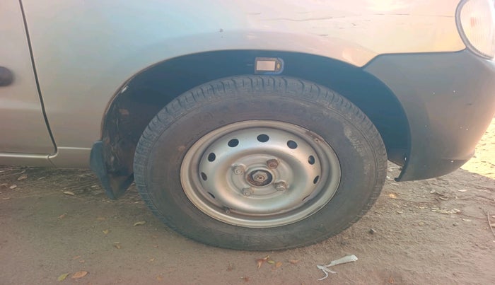 2012 Maruti Alto LXI, Petrol, Manual, 26,686 km, tyre