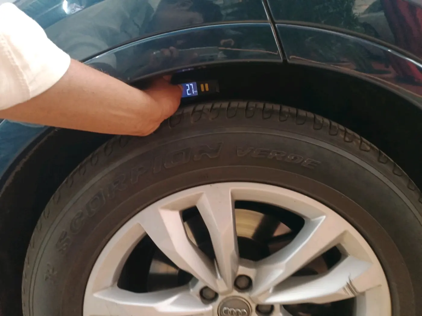 2019 Audi Q7 45 TDI QUATTRO PREMIUM PLUS, Diesel, Automatic, 1,13,825 km, tyre