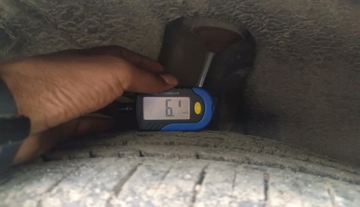 2011 Skoda Laura ACTIVE 1.8 TSI, Petrol, Manual, 48,887 km, tyre