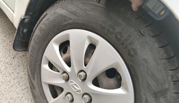 2011 Hyundai i10 MAGNA 1.2, Petrol, Manual, 38,873 km, tyre