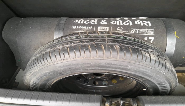 2019 Hyundai Elite i20 SPORTZ PLUS 1.2, CNG, Manual, 67,774 km, tyre