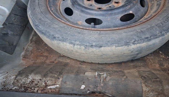 2010 Tata Manza AURA SAFIRE, Petrol, Manual, 97,370 km, tyre