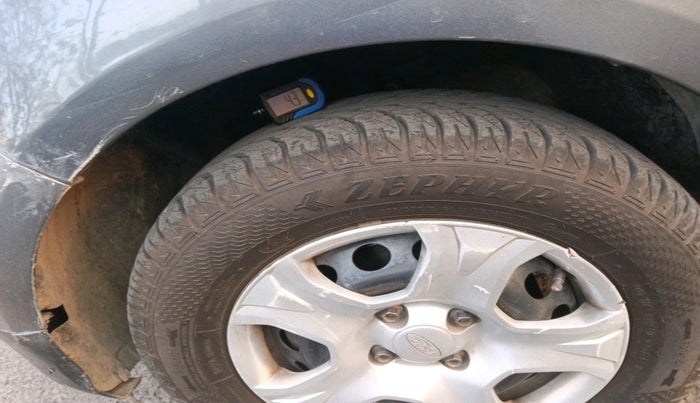 2015 Ford Ecosport AMBIENTE 1.5L DIESEL, Diesel, Manual, 89,947 km, tyre