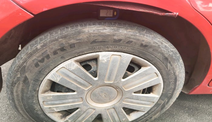 2010 Ford Figo TITANIUM 1.2 PETROL, Petrol, Manual, 74,810 km, tyre