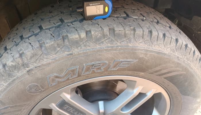 2022 Mahindra Thar LX HARD TOP 4WD MT, Diesel, Manual, 17,574 km, tyre