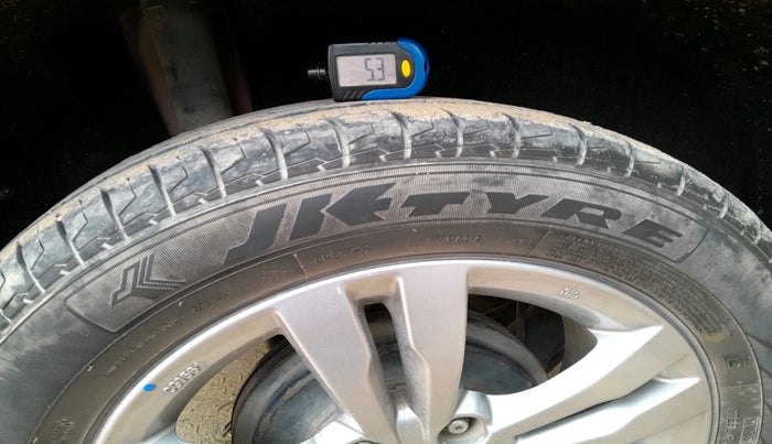 2017 Maruti Vitara Brezza ZDI PLUS DUAL TONE, Diesel, Manual, 1,44,192 km, tyre