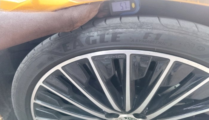 2024 Mercedes Benz CLE 300 4MATIC Cabriolet, Petrol, Automatic, 13,483 km, tyre