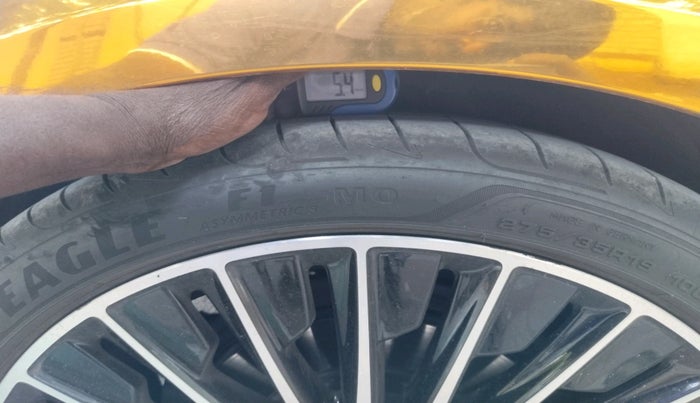 2024 Mercedes Benz CLE 300 4MATIC Cabriolet, Petrol, Automatic, 13,483 km, tyre