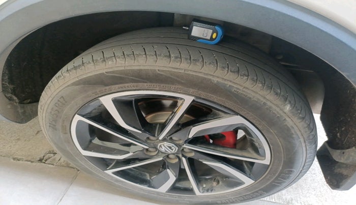 2023 MG ASTOR SHARP 1.3 TURBO AT, Petrol, Automatic, 35,265 km, tyre