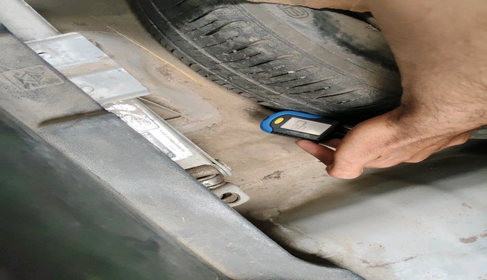 2017 Honda City 1.5L I-VTEC SV, CNG, Manual, 1,49,473 km, tyre