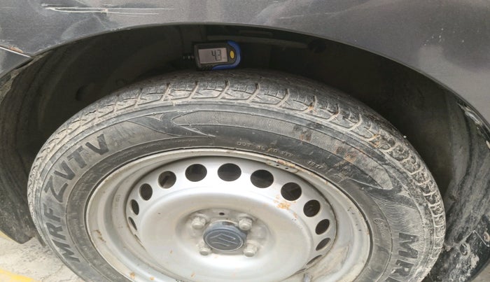 2017 Maruti Baleno SIGMA PETROL 1.2, Petrol, Manual, 48,887 km, tyre