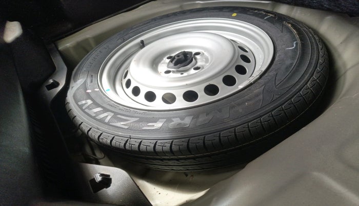 2017 Maruti Baleno SIGMA PETROL 1.2, Petrol, Manual, 48,887 km, tyre