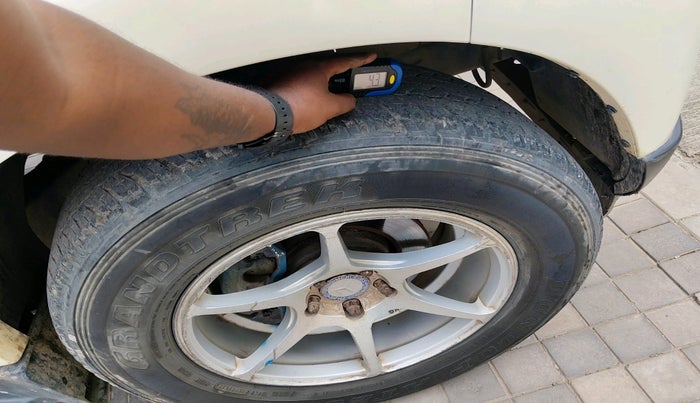 2018 Mahindra Scorpio S7, Diesel, Manual, 94,929 km, tyre