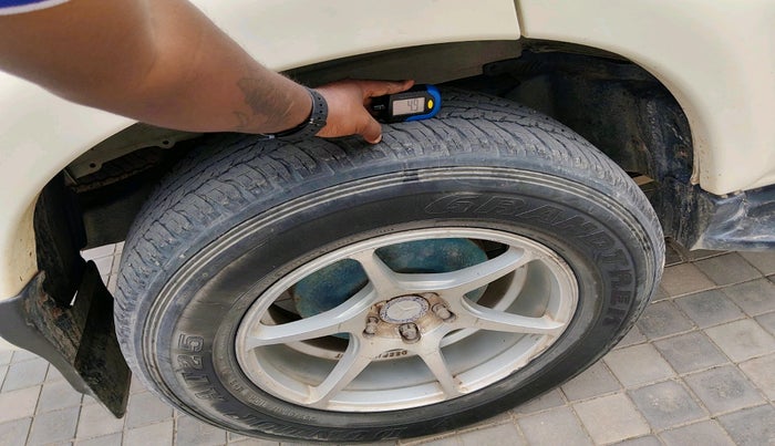 2018 Mahindra Scorpio S7, Diesel, Manual, 94,929 km, tyre