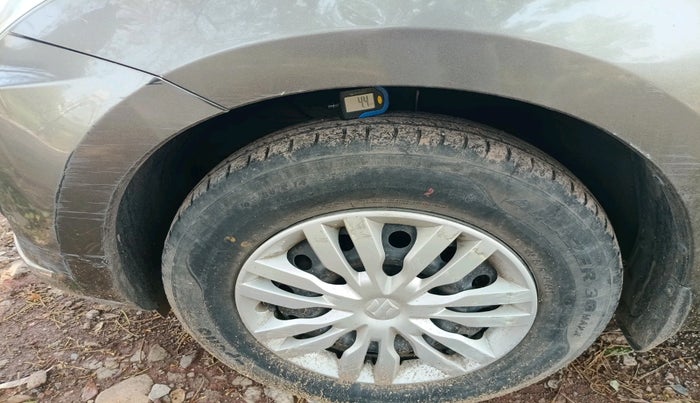 2018 Maruti Dzire VXI, CNG, Manual, 67,846 km, tyre