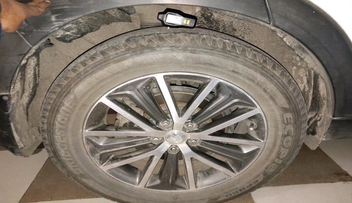 2016 Hyundai Tucson GLS 2WD AT DIESEL, Diesel, Automatic, 1,40,140 km, tyre