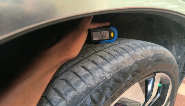 2023 MG HECTOR PLUS SAVVY PRO 1.5 TURBO CVT 6 STR, Petrol, Automatic, 46,277 km, tyre