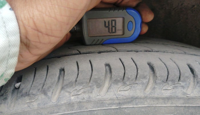 2017 Maruti Vitara Brezza LDI (O), Diesel, Manual, 1,07,797 km, tyre