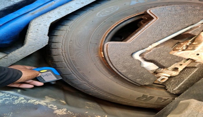 2019 Maruti Ciaz ALPHA  AT 1.5 SHVS PETROL, Petrol, Automatic, 49,377 km, tyre