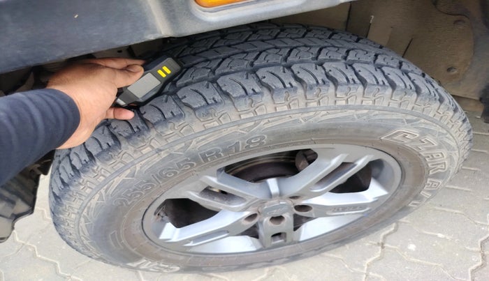 2021 Mahindra Thar LX HT PETROL 4WD MT, Petrol, Manual, 28,932 km, tyre