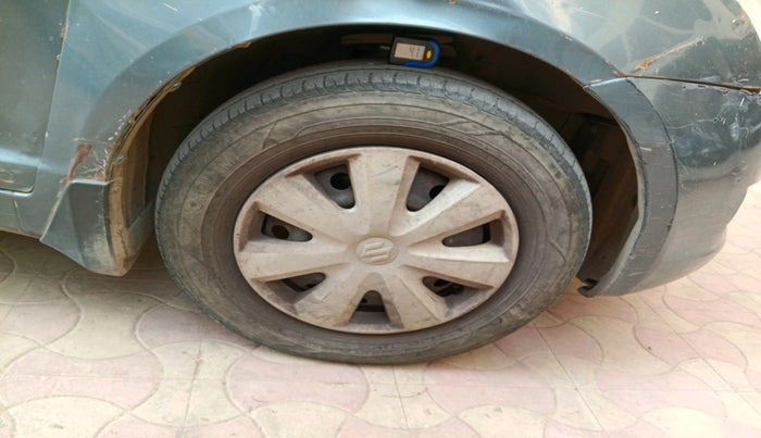 2011 Maruti Swift Dzire VDI, Diesel, Manual, 2,20,649 km, tyre