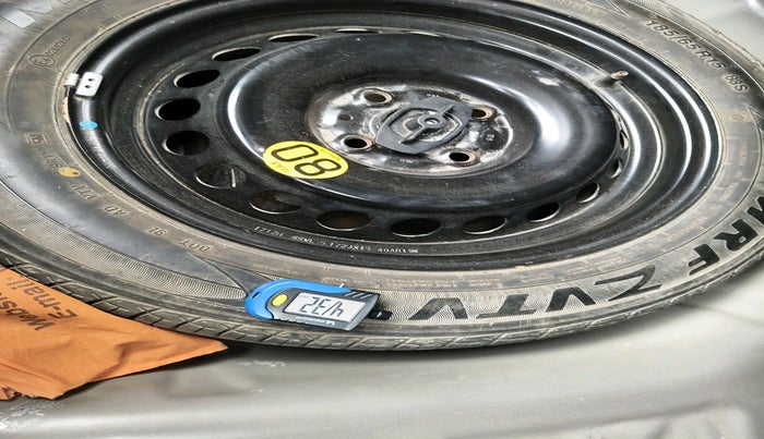 2018 Maruti Baleno ZETA PETROL 1.2, Petrol, Manual, 1,01,639 km, tyre