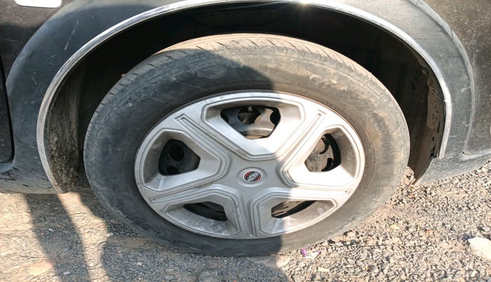 2018 Honda BR-V 1.5L I-VTEC S, CNG, Manual, 79,106 km, tyre