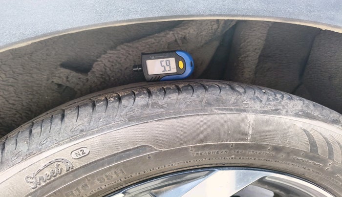 2019 Hyundai VENUE SX 1.0 TURBO, Petrol, Manual, 84,487 km, tyre