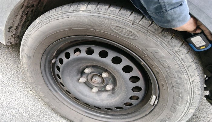 2016 Hyundai Creta S PLUS 1.4 DIESEL, Diesel, Manual, 1,35,844 km, tyre