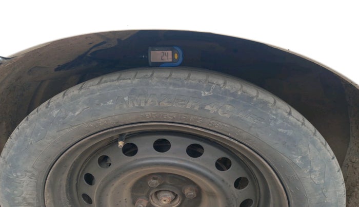 2017 Maruti Ciaz DELTA DIESEL 1.3, Diesel, Manual, 1,88,066 km, tyre