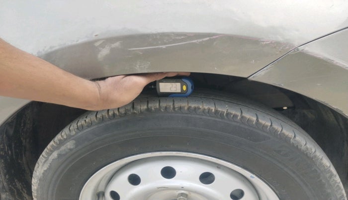 2019 Maruti Swift LXI, Petrol, Manual, 26,435 km, tyre