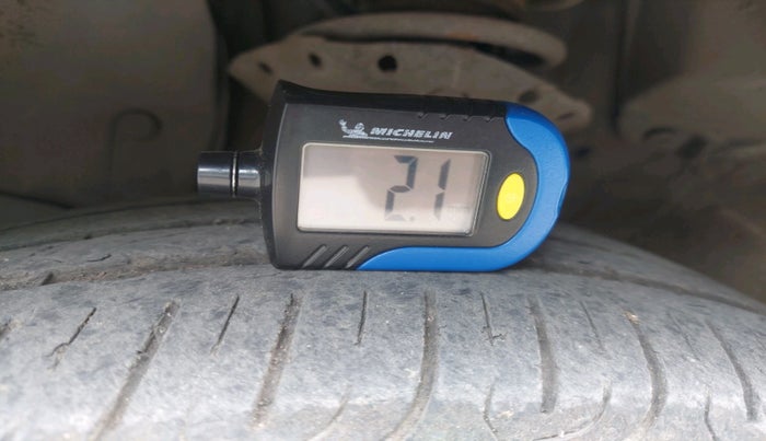 2016 Honda City 1.5L I-VTEC SV CVT, Petrol, Automatic, 1,03,008 km, tyre