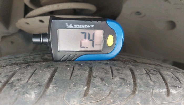 2016 Honda City 1.5L I-VTEC SV CVT, Petrol, Automatic, 1,03,008 km, tyre