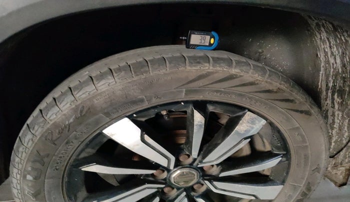 2019 MG HECTOR SHARP 1.5 DCT PETROL, Petrol, Automatic, 98,568 km, tyre