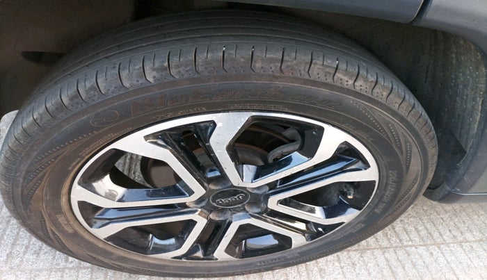 2021 Jeep Compass LIMITED (O) 1.4 PETROL DCT, Petrol, Automatic, 40,301 km, tyre