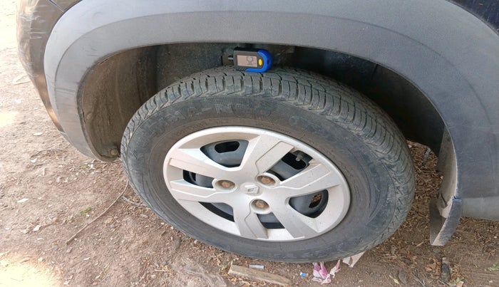 2015 Renault Kwid RXT 0.8, Petrol, Manual, 17,251 km, tyre