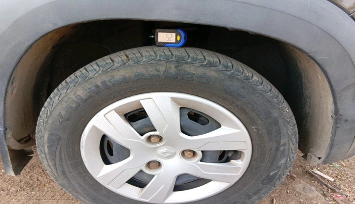 2015 Renault Kwid RXT 0.8, Petrol, Manual, 17,251 km, tyre